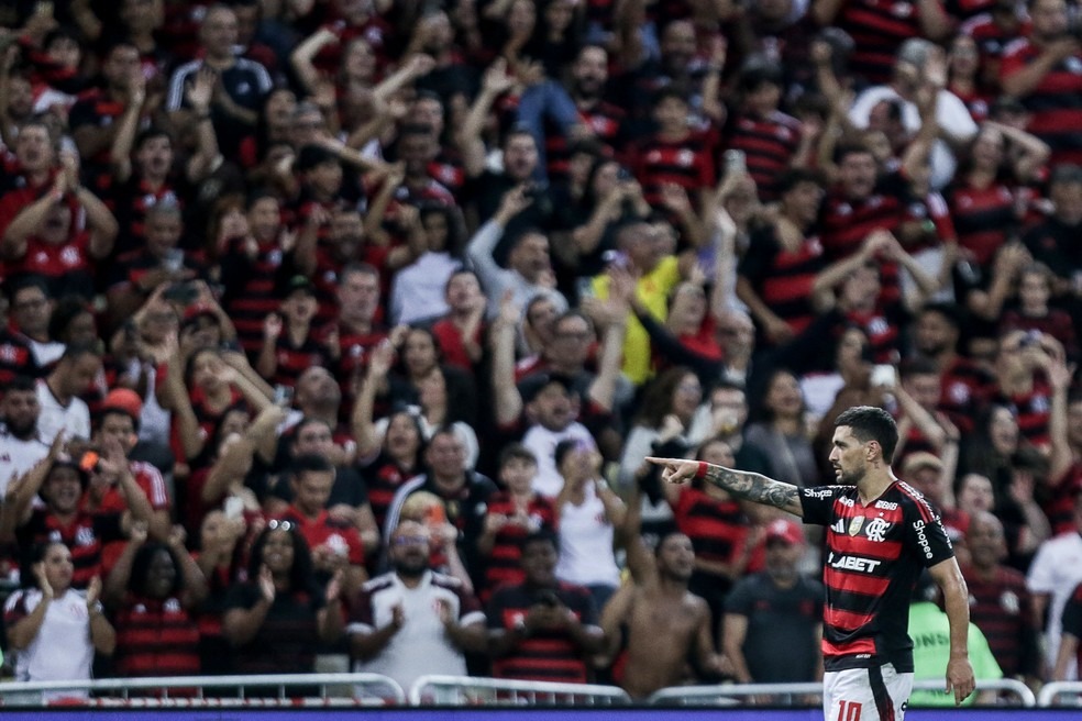 Análise: atuação de gala reconecta Flamengo com a torcida e embala o time até Copa do Mundo de Clubes.
