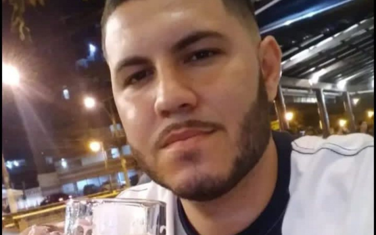 Procurado por matar meninos com chumbinho se entrega à polícia