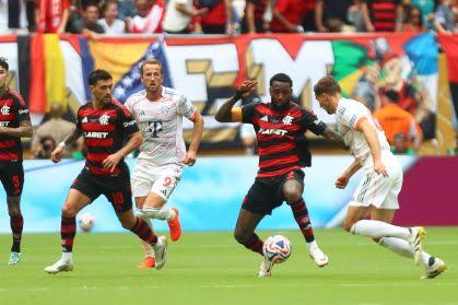 Flamengo é corajoso, mas sente peso do jogo e sucumbe para um Bayern de outro patamar