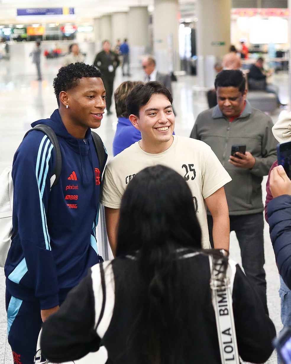 Com Plata tietado, Flamengo chega a Quito para jogo-chave na Libertadores