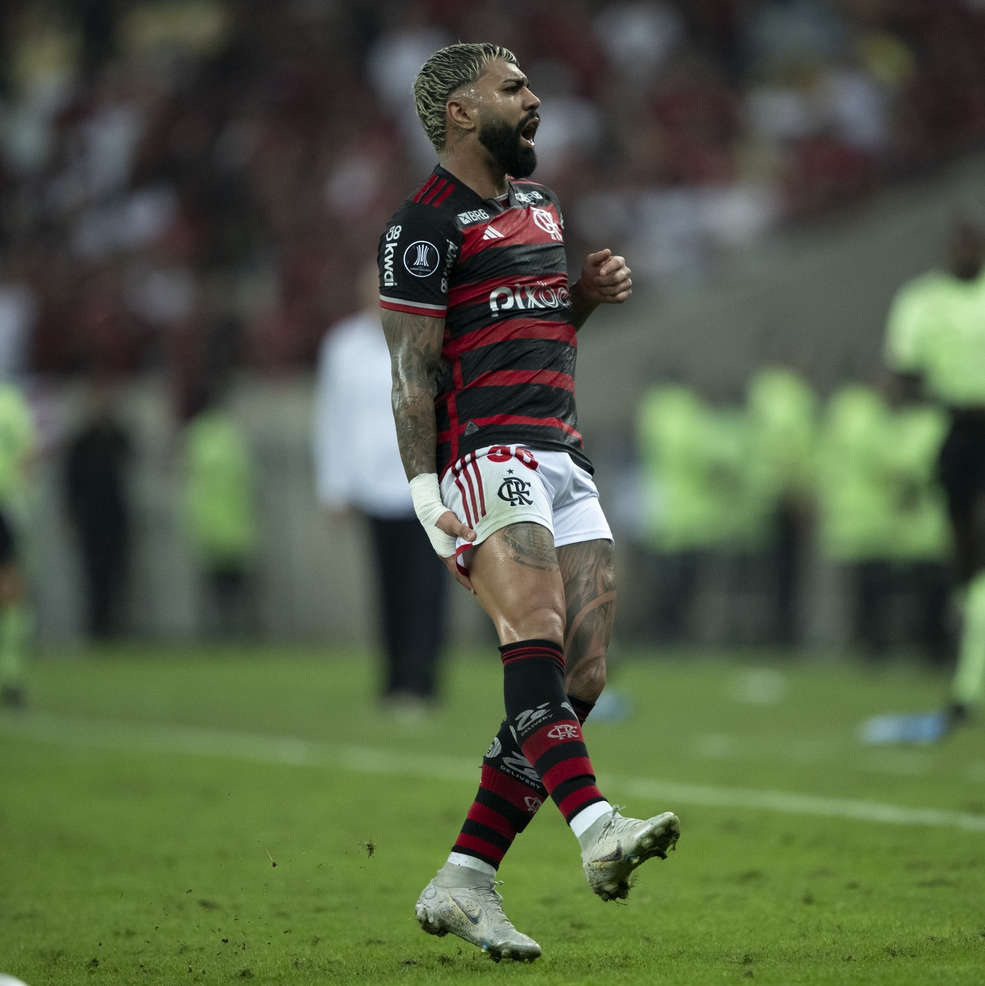 Exames apontam lesão em Pedro e Gabigol, do Flamengo, e atacantes só voltam a jogar em setembro