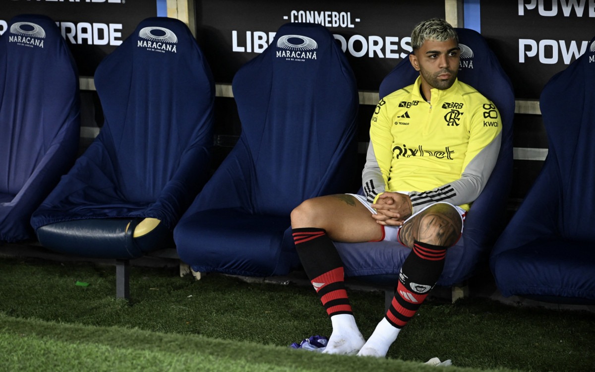 Presidente do Flamengo mantém oferta por renovação com Gabigol